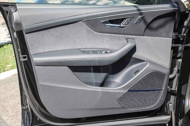 2026 Audi RS Q8 performance quattro tiptronic