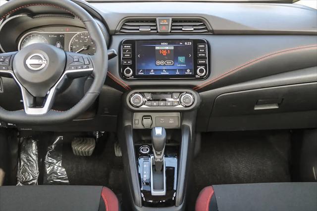 2025 Nissan Versa 1.6 SR