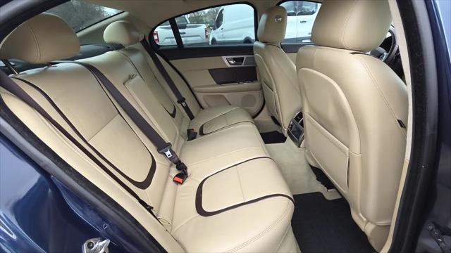 2013 Jaguar XF V6 SC