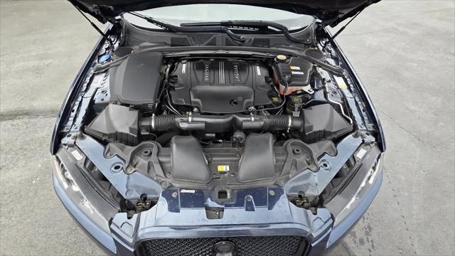 2013 Jaguar XF V6 SC