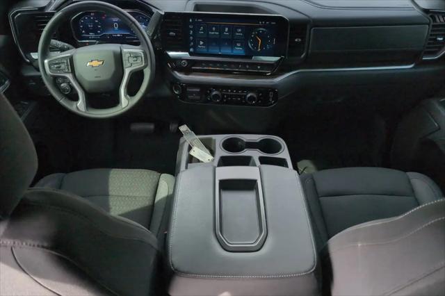 2025 Chevrolet Silverado 1500 4WD Crew Cab Standard Bed LT