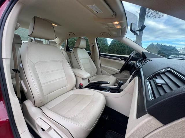 2017 Volkswagen Passat 1.8T R-Line