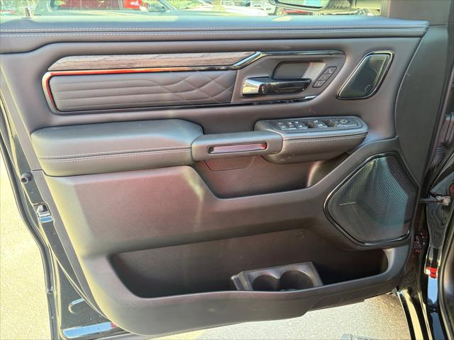 2026 Ram 1500 Limited Crew Cab 4x4 5'7" Box