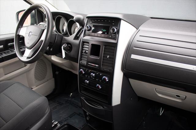 2010 Dodge Grand Caravan SE