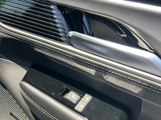 2025 Jeep Wagoneer Series II Carbide 4x4