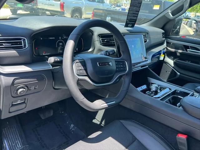 2025 Jeep Wagoneer Series II Carbide 4x4