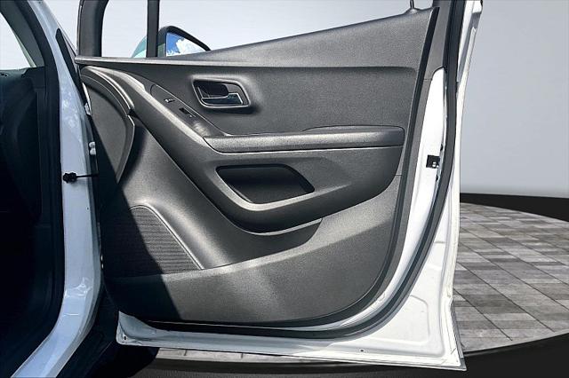 2022 Chevrolet Trax FWD LT