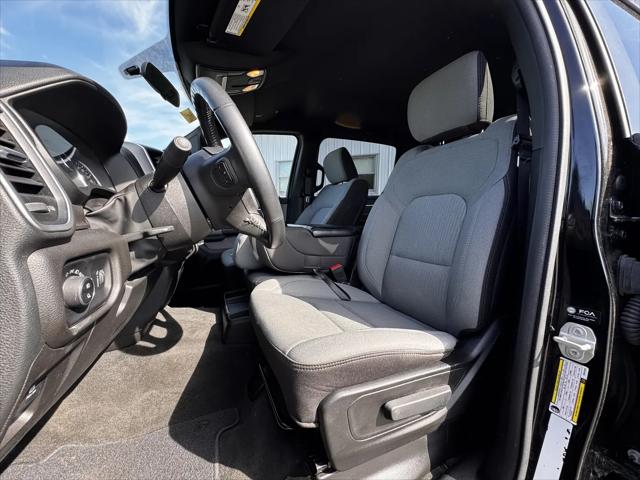 2022 Ram 1500 Big Horn Crew Cab 4x4 57 Box