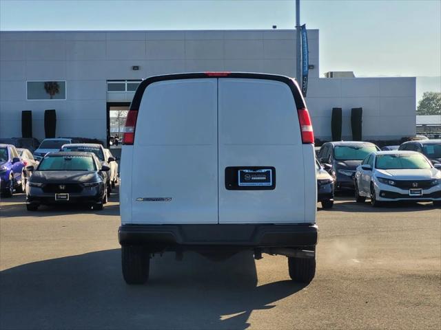 2023 Chevrolet Express Cargo Van RWD 2500 Extended Wheelbase WT
