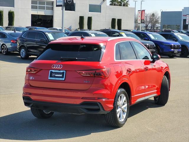 2025 Audi Q3 Premium 45 TFSI S line quattro Tiptronic