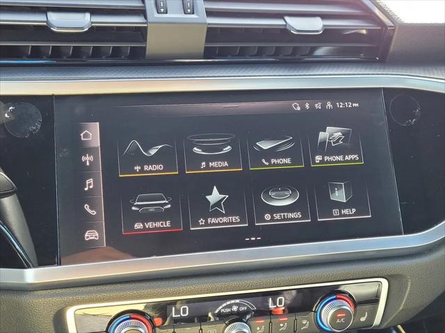 2025 Audi Q3 Premium 45 TFSI S line quattro Tiptronic