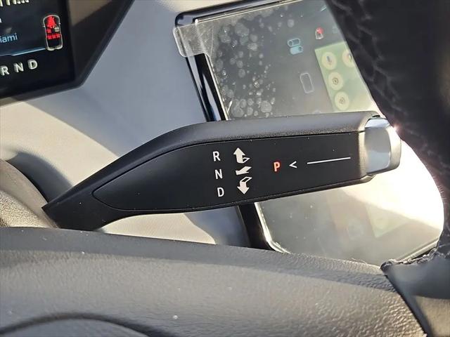 2027 Chevrolet Bolt LT FWD