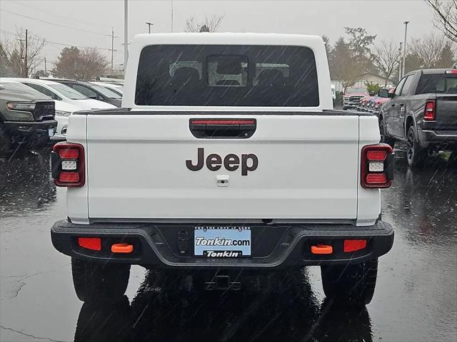 2026 Jeep Gladiator Sport