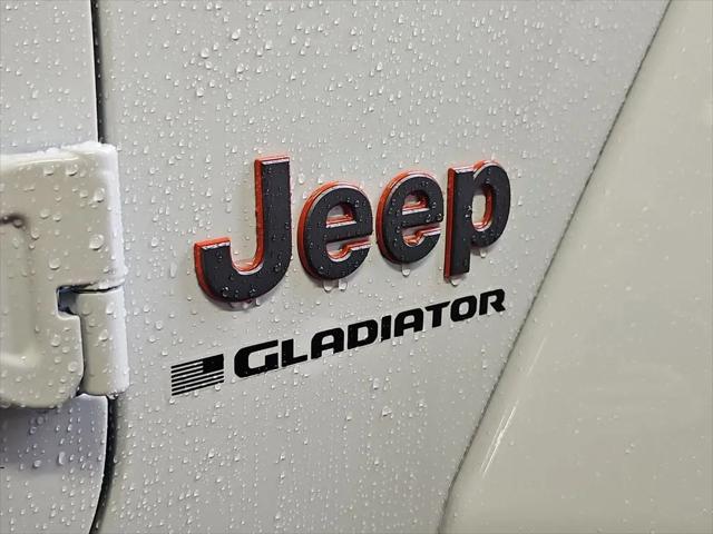 2026 Jeep Gladiator Sport