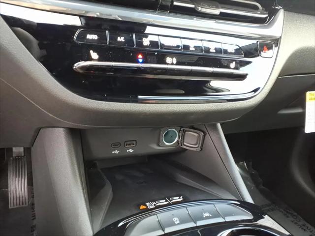 2026 Buick NV Avenir FWD