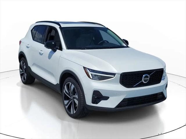 2026 Volvo XC40 Plus, B5 AWD Gas (mild hybrid), Dark for sale in Delray Beach, FL