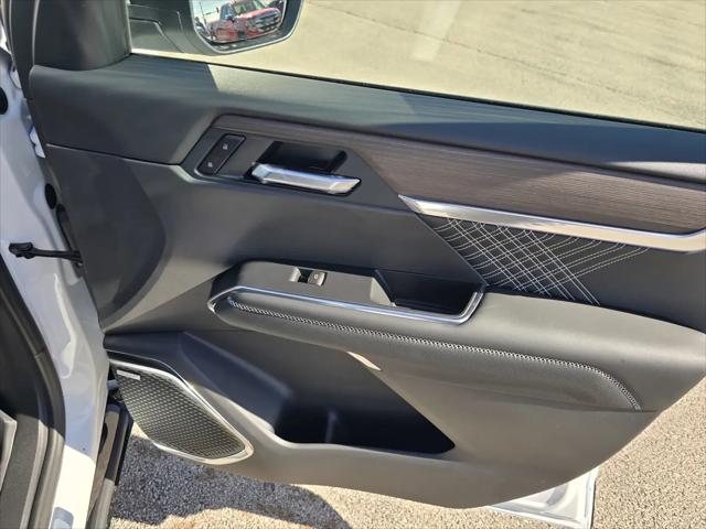 2026 GMC Acadia Denali FWD