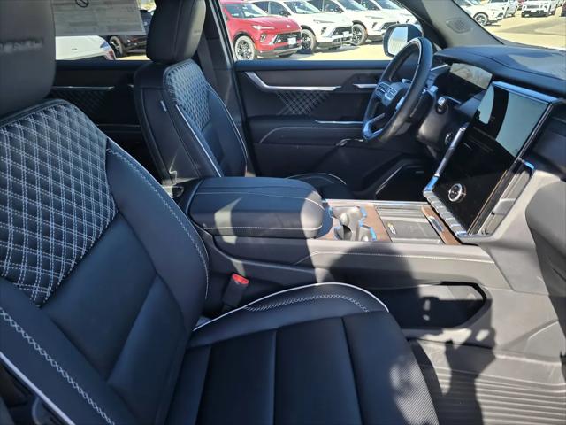 2026 GMC Acadia Denali FWD