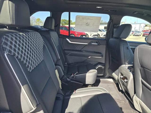 2026 GMC Acadia Denali FWD