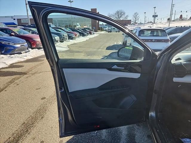 2026 Volkswagen Taos S