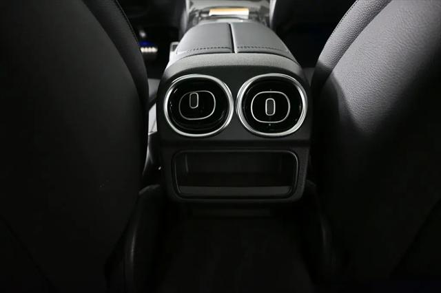 2026 Mercedes-Benz C-CLASS C 300 C 300