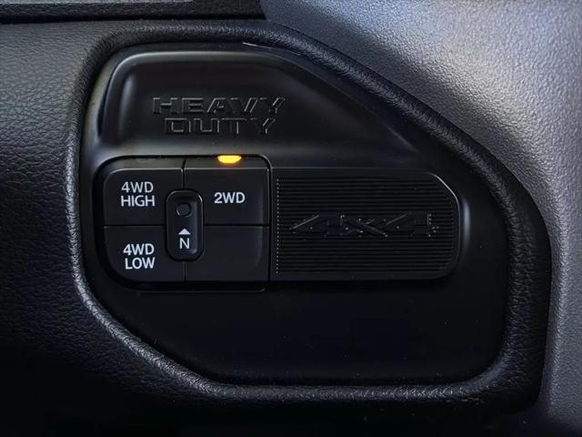 2024 Ram 3500 Big Horn Crew Cab 4x4 8' Box