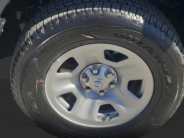 2026 Ram 1500 Tradesman Quad Cab 4x4 64 Box