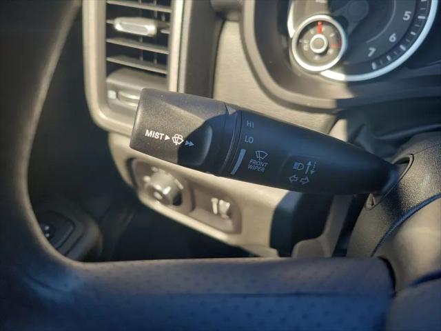 2026 Ram 1500 Tradesman Quad Cab 4x4 64 Box