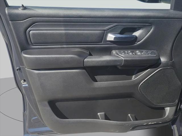 2026 Ram 1500 Tradesman Quad Cab 4x4 64 Box