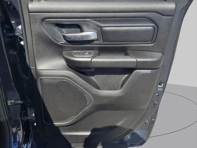 2026 Ram 1500 Tradesman Quad Cab 4x4 64 Box