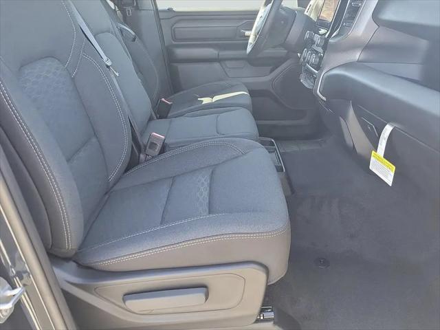 2026 Ram 1500 Tradesman Quad Cab 4x4 64 Box