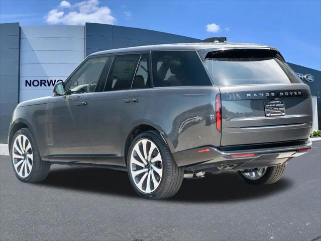 2026 Land Rover Range Rover P530 SE