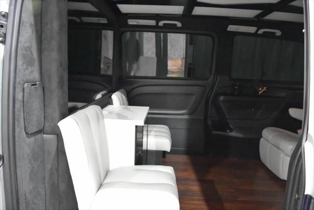 2016 Mercedes-Benz Metris Standard