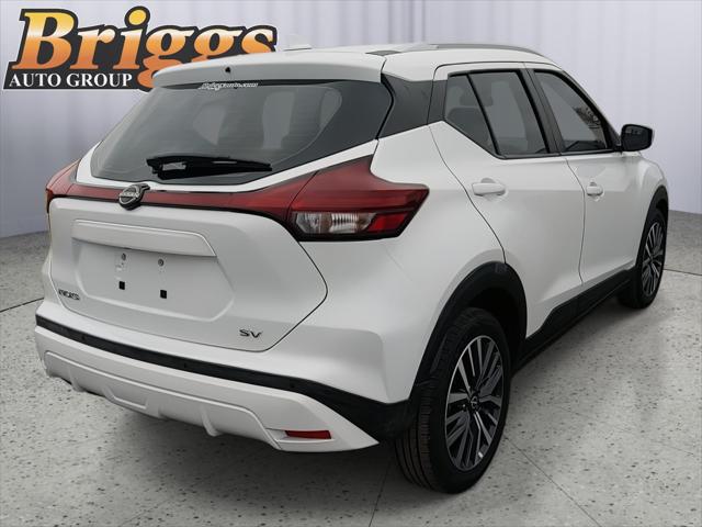 2022 Nissan Kicks SV Xtronic CVT