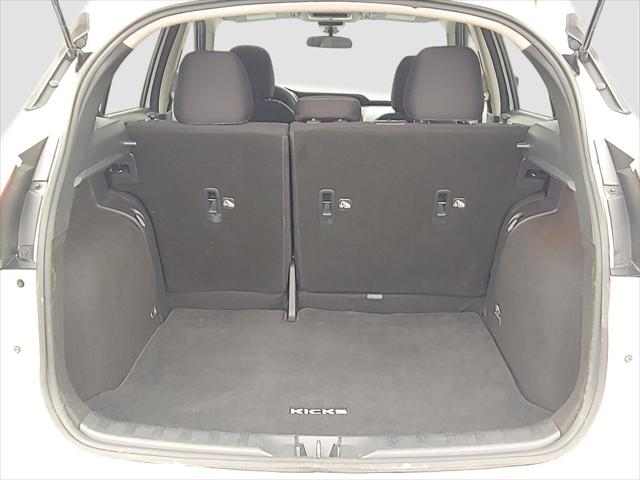 2022 Nissan Kicks SV Xtronic CVT