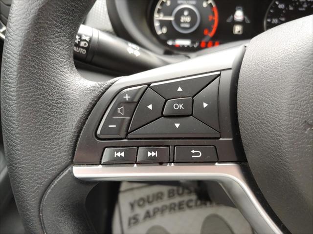 2022 Nissan Kicks SV Xtronic CVT