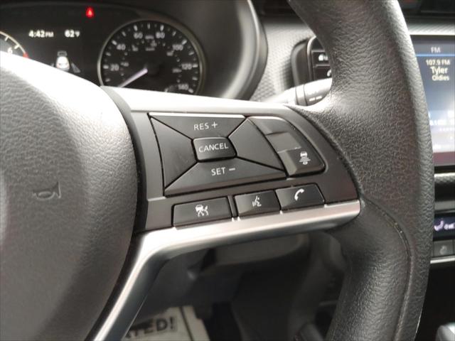 2022 Nissan Kicks SV Xtronic CVT