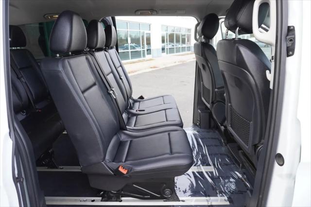 2016 Mercedes-Benz Metris Standard