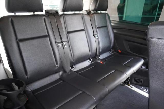 2016 Mercedes-Benz Metris Standard