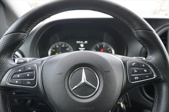 2016 Mercedes-Benz Metris Standard