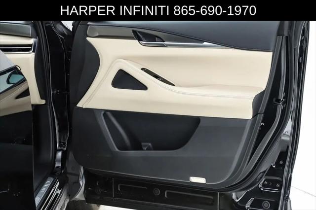 2023 INFINITI QX60 LUXE AWD