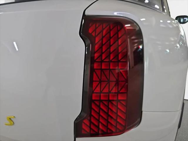 2025 MINI SE Countryman SE ALL4