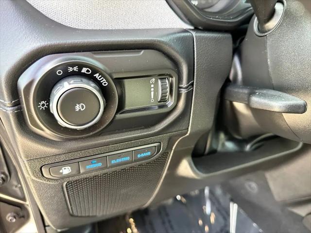 2025 Jeep Wrangler 4xe Sahara 4xe