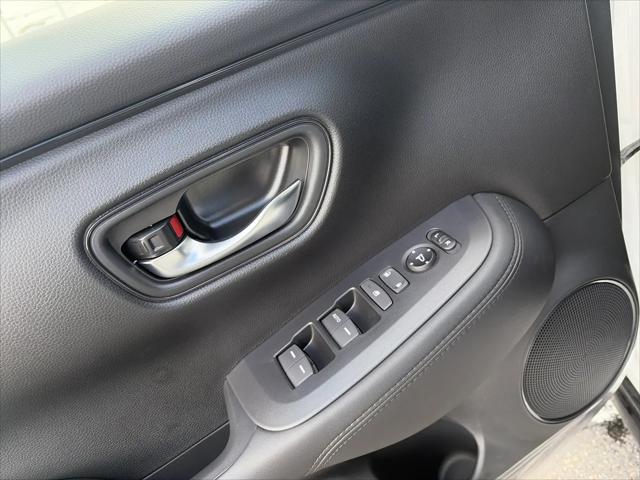 2026 Honda HR-V AWD LX