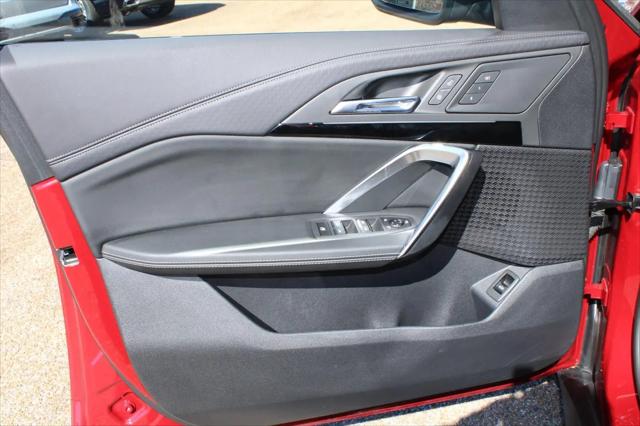 2025 BMW X2 xDrive28i