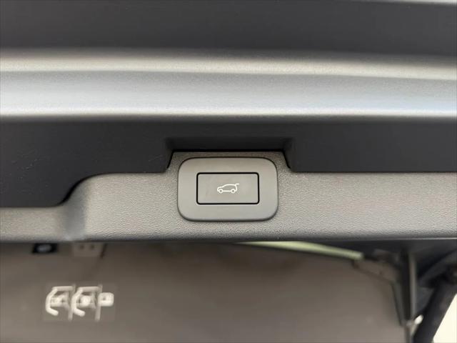 2024 Land Rover Discovery P360 Dynamic SE