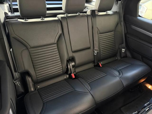2024 Land Rover Discovery P360 Dynamic SE