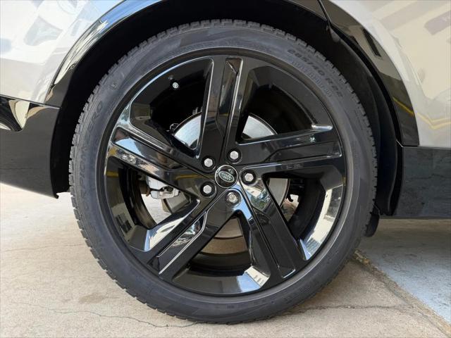 2024 Land Rover Discovery P360 Dynamic SE