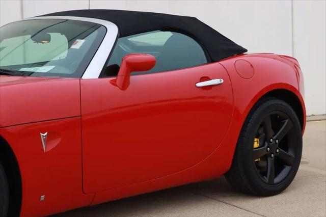 2007 Pontiac Solstice Base