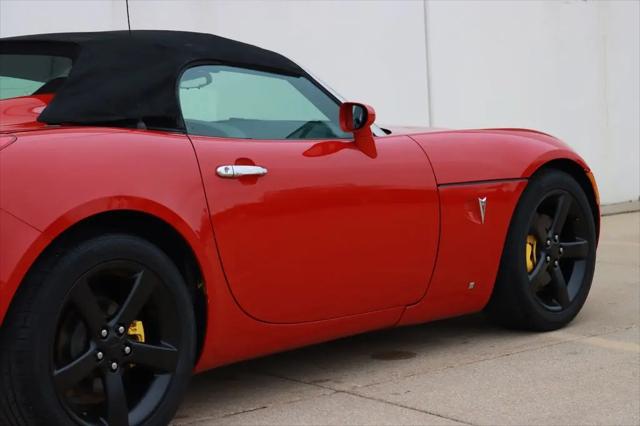 2007 Pontiac Solstice Base